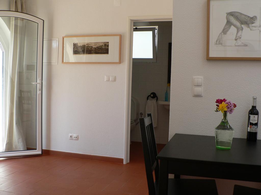 הוילה São João do Estoril Casa Do Hibisco מראה חיצוני תמונה