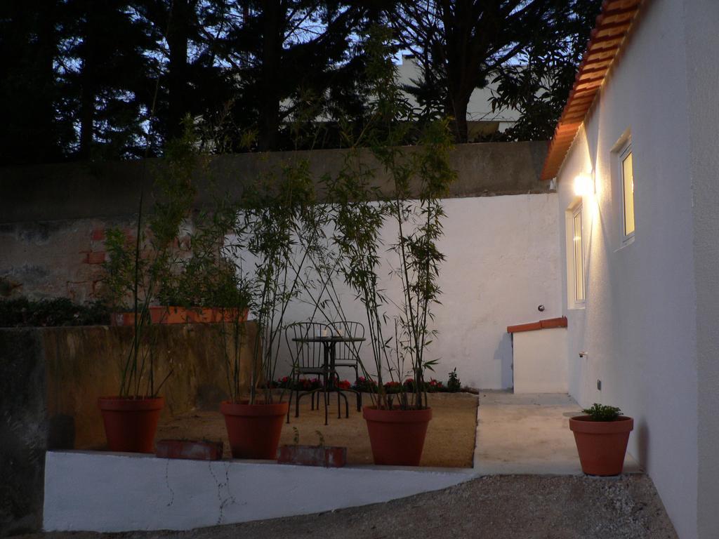 הוילה São João do Estoril Casa Do Hibisco מראה חיצוני תמונה